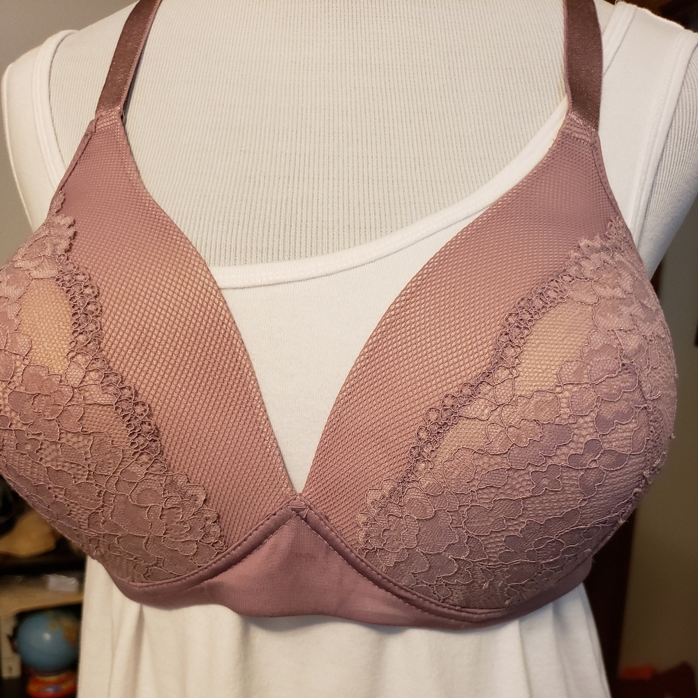 NWoT Bra, buy one bra get one bra 50% off